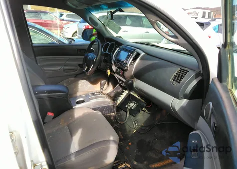 2015 Toyota Tacoma Base V6 from USA, damaged, VIN 3TMLU4EN6FM172133